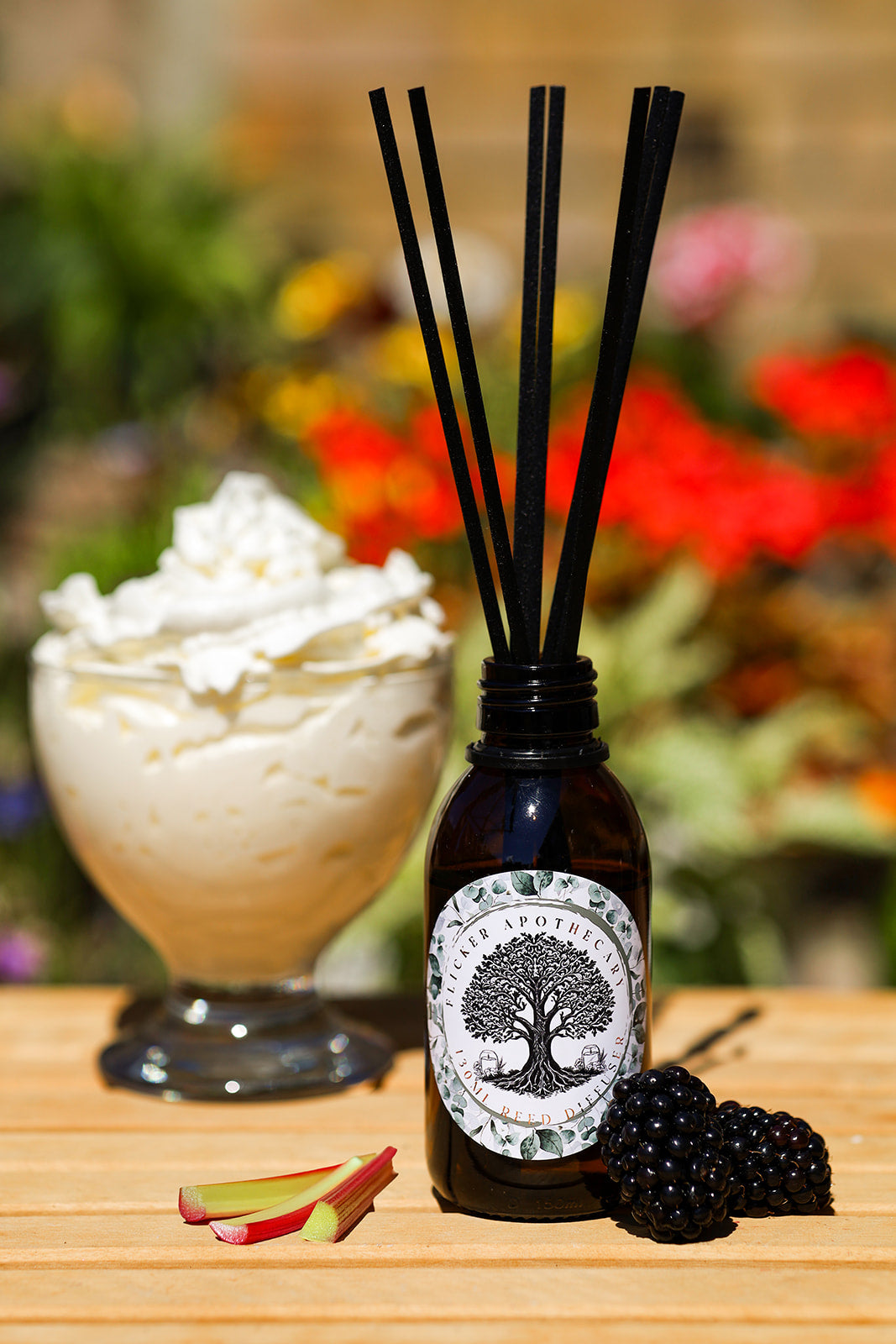 Rhubarb & Crème Chantilly Reed Diffuser – 130ml Vegan, Alcohol-Free | Long-Lasting Home Fragrance | Handmade in the UK