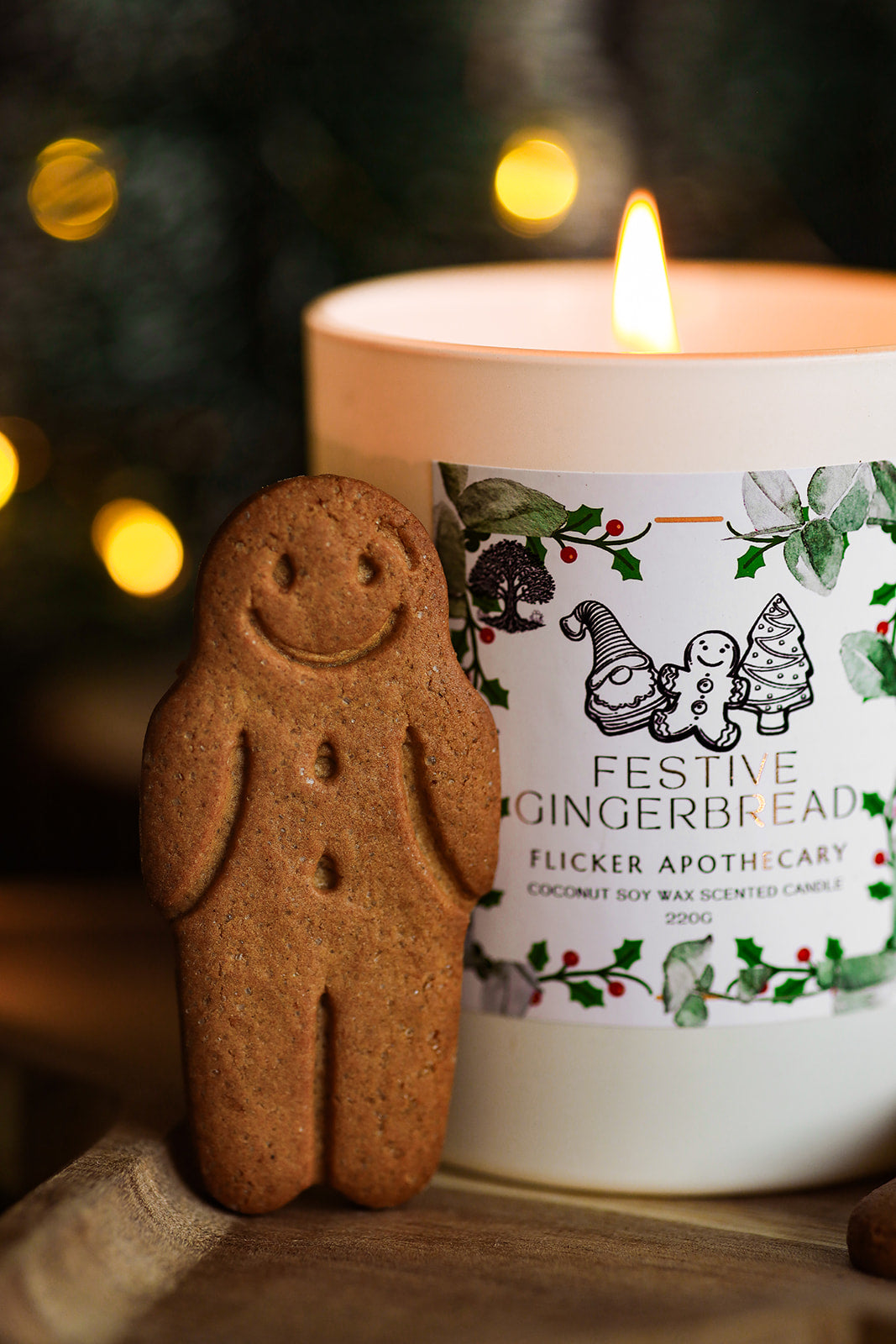 🎄 Festive Gingerbread Candle – 220g Coconut Soy Wax | Flicker Apothecary