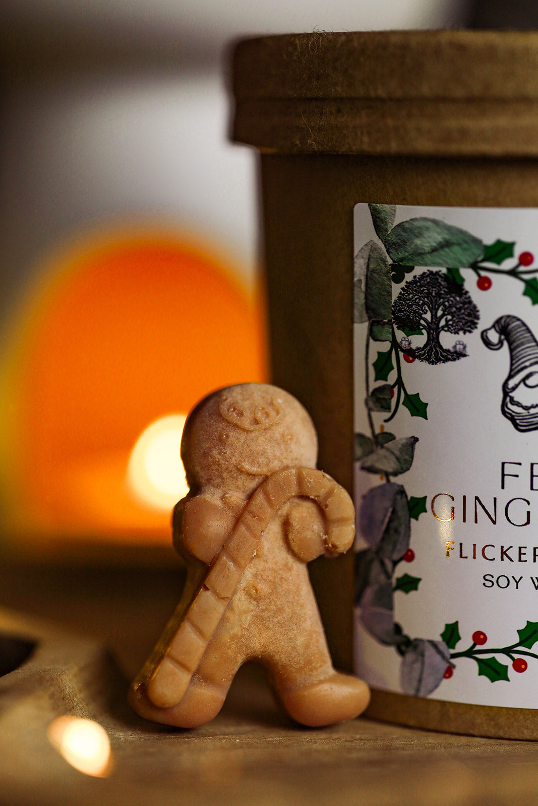 Festive Gingerbread Wax Melt Pot – 150g Soy Wax Melts in Reusable Muslin Pouch | Winter Scent