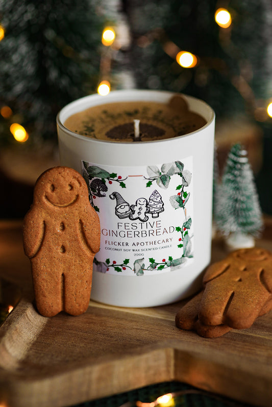 🎄 Festive Gingerbread Candle – 220g Coconut Soy Wax | Flicker Apothecary