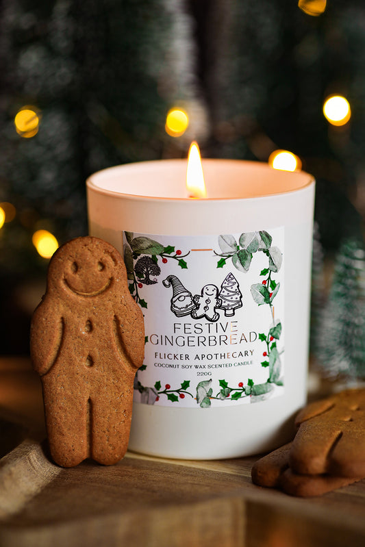 🎄 Festive Gingerbread Candle – 220g Coconut Soy Wax | Flicker Apothecary