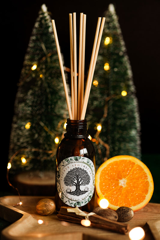 Santas Lodge Reed Diffuser – 130ml Vegan, Alcohol-Free | Long-Lasting Home Fragrance | Handmade in the UK